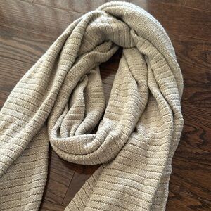BR Knit Scarf in Beige
